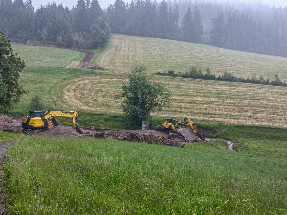 Gewässerbau - Schreitbagger